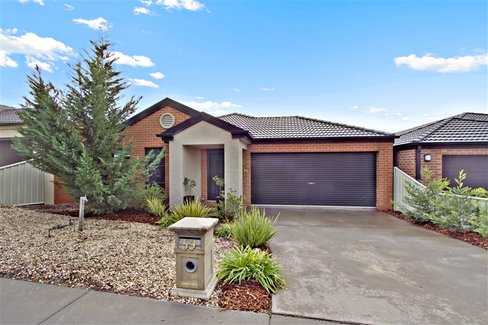 59 Manna Gum Drive, EPSOM VIC 3551