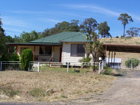 59 Mate St, TUMBARUMBA NSW 2653
