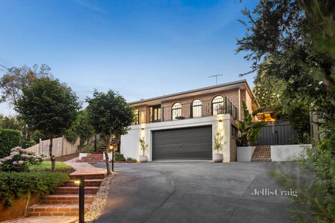 59 Melview Drive Ringwood North 3134