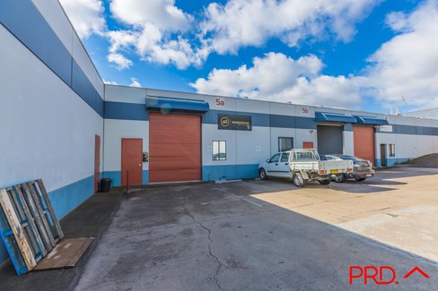 5a/84-92 Barnes Street, TAMWORTH NSW 2340