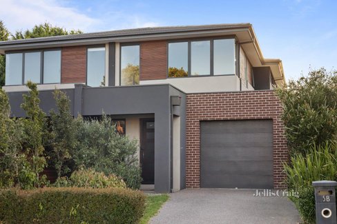 5B Kurrajong Street Bentleigh East 3165