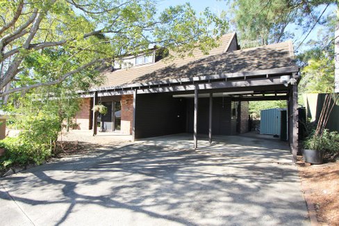 5B Shiralee Street, ASHMORE QLD 4214