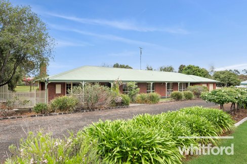 6-8 Langer Drive, St Albans Park 6-8 Langer Drive, St Albans Park