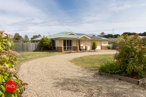 6 Ashby Drive, BUNGENDORE NSW 2621