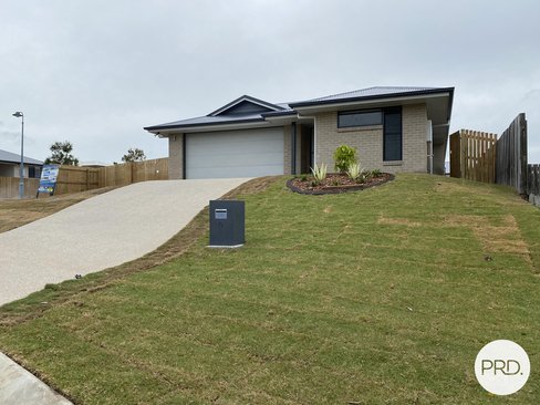 6 AVOCET Road, KIRKWOOD QLD 4680