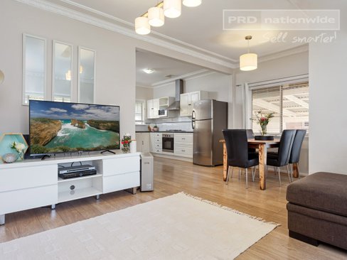 6 Beltana Avenue, MOUNT AUSTIN NSW 2650