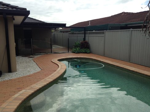 6 Bergamont Street, ELANORA QLD 4221