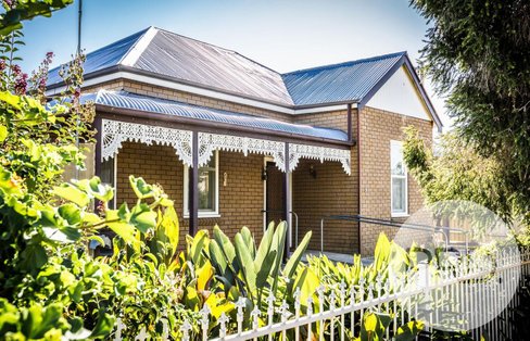6 Black Street, CULCAIRN NSW 2660