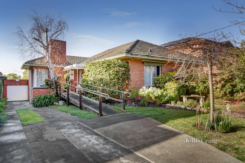 6 Brazilia Drive Glen Waverley 3150