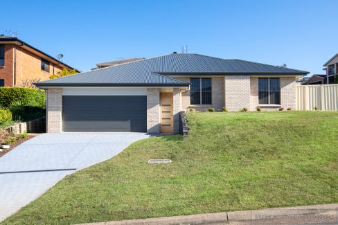 6 Cambewarra Avenue, THORNTON NSW 2322