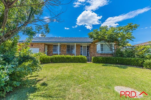 6 Camira Crescent, TAMWORTH NSW 2340