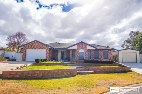 6 Clancy Court, TAMWORTH NSW 2340