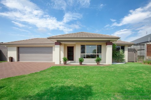 6 Coolabah Street, ABERGLASSLYN NSW 2320