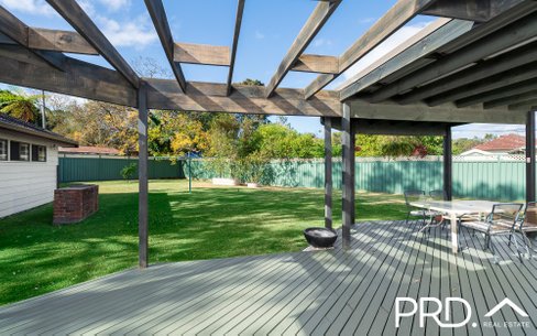 6 Cowland Avenue, EAST HILLS NSW 2213