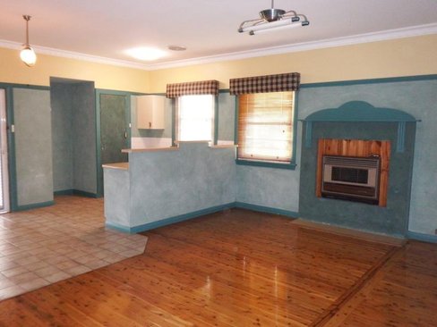 6 Edward Street, TAMWORTH NSW 2340