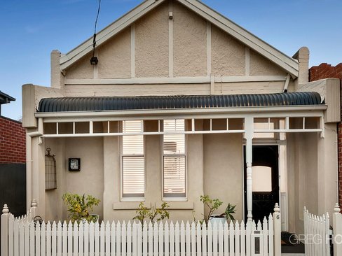 6 Erskine Street Albert Park 3206