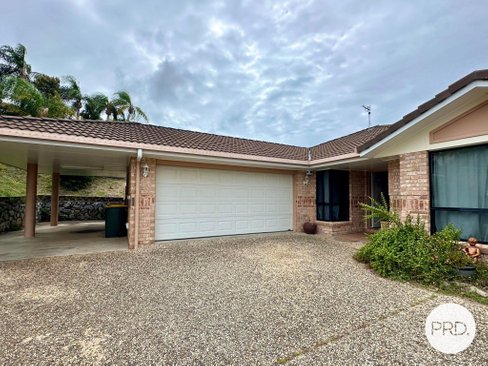 6 FORSYTH Court, TANNUM SANDS QLD 4680