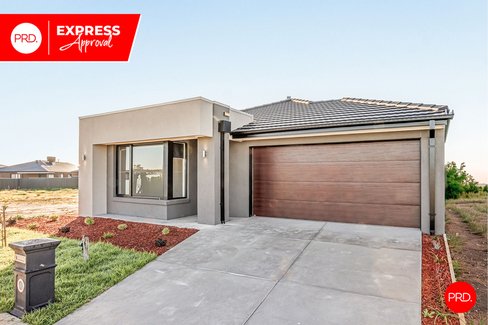 6 Gallic Way, HUNTLY VIC 3551