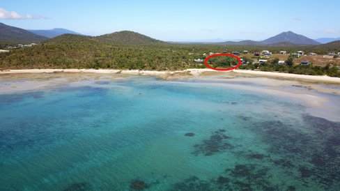 6 Gloucester Avenue, HIDEAWAY BAY QLD 4800