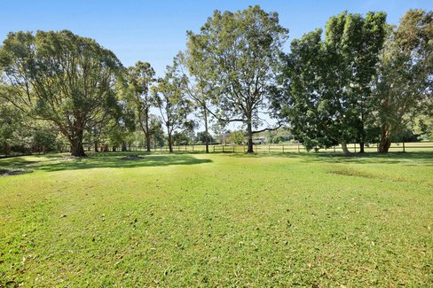 6 Green Lane, Tallebudgera QLD 4228