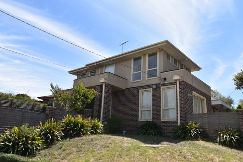 6 Honni Mews Doncaster East 3109