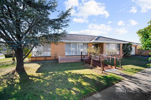 6 Huntington Street Wendouree 3355