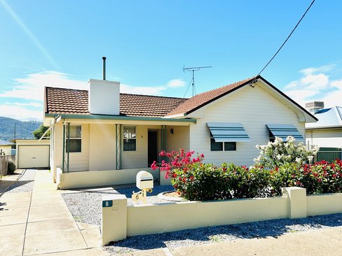 6 Jean Street, TAMWORTH NSW 2340