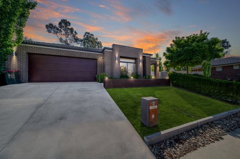 6 Kadina Court, STRATHFIELDSAYE VIC 3551