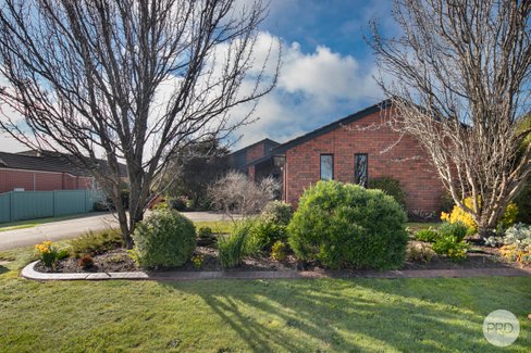 6 Kenmare Crescent, INVERMAY PARK VIC 3350