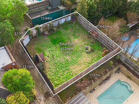 6 Kennon Lane Hawthorn 3122