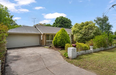 6 Maroondah Highway  Healesville 3777