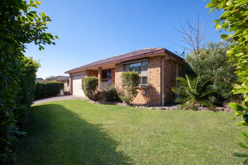 6 Mingay Avenue, EAST MAITLAND NSW 2323