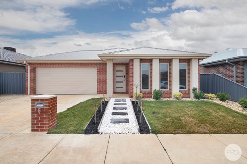 6 Monaghan Terrace, ALFREDTON VIC 3350