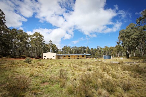 6 Moody's Hill Road, TUMBARUMBA NSW 2653