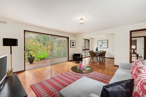 6 Morton Street Box Hill South 3128