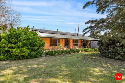 6 Moscript Street, CAMPBELLS CREEK VIC 3451