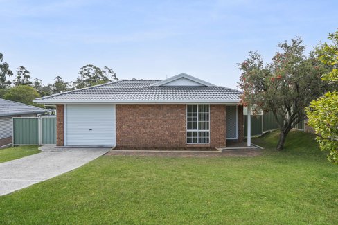 6 Normanby Place, ALBION PARK NSW 2527