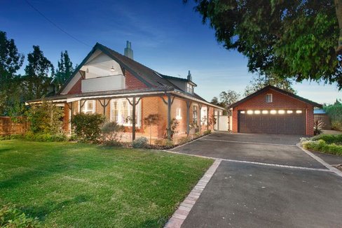 6 Pembroke Street Surrey Hills 3127