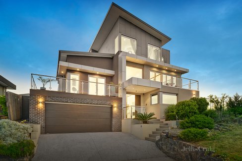 6 Quartz Court Keilor East 3033