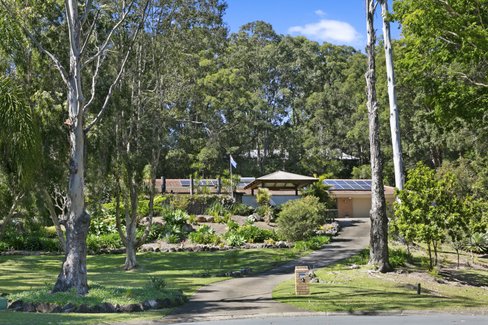 6 Rosebank Court, TALLEBUDGERA QLD 4228