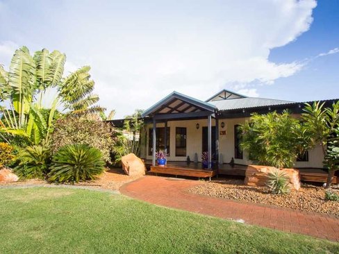 6 Shearwater Crescent, DJUGUN WA 6725