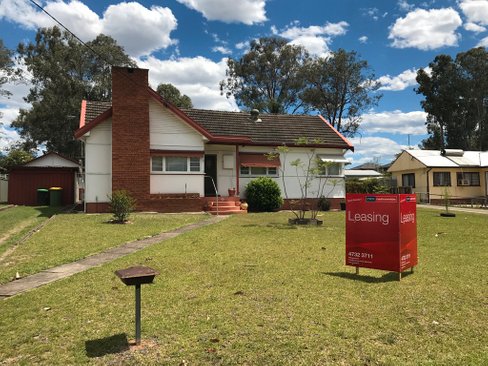 6 Stafford Street, KINGSWOOD NSW 2747