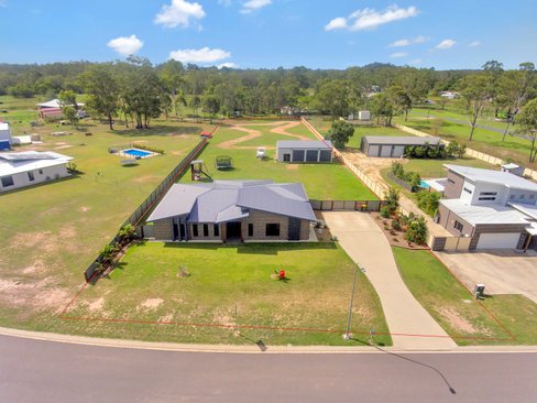 6 Swagman Drive, BENARABY QLD 4680