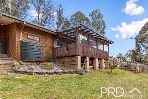 6 Tasma Street, BATLOW NSW 2730