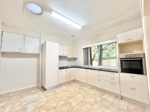 6 Thompson Place, NELSON BAY NSW 2315