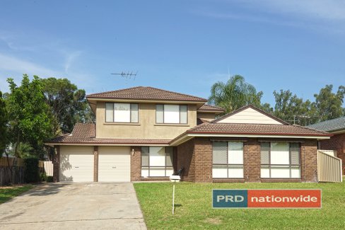 6 West Street, KINGSWOOD NSW 2747