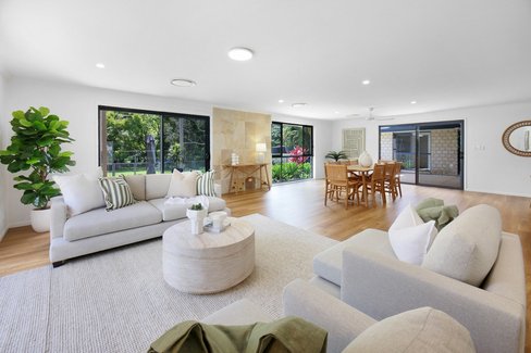 60 Coorabin Court, Tallebudgera