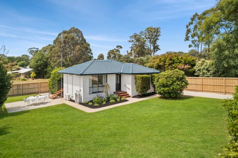 60 Cosmo Road Trentham 3458