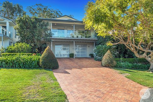 60 Danalene Parade, CORLETTE NSW 2315