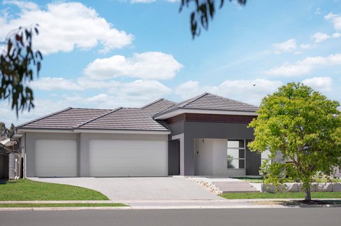 60 Emperor Parade, CHISHOLM NSW 2322